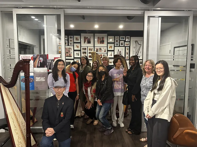 Workshop participants with Mia Theodoratus at Harps on the Hill