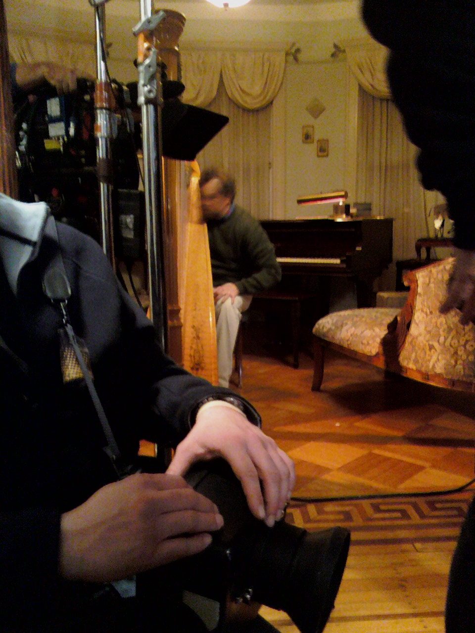 flightoftheconchords1 Mia’s vintage Lyon & Healy style 15 harp